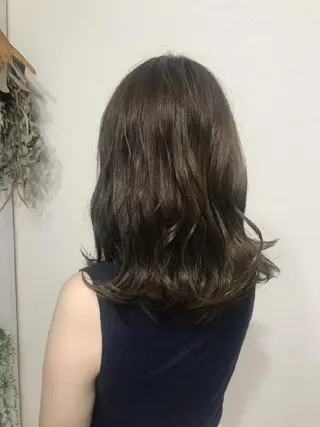 ミディアム カラー ヘアアレンジ See by merのマツエク・マツパデザイン
