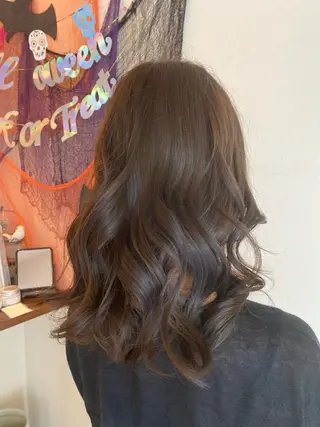 ロング 清水 有紗のヘアスタイル