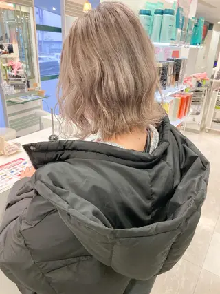 ミディアム 透明感カラー／ 髪質改善／ボブ／中山のヘアスタイル