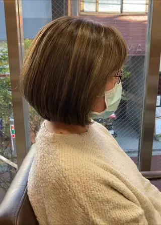ショート 【白髪ぼかし】 愛甲竜佑のヘアスタイル