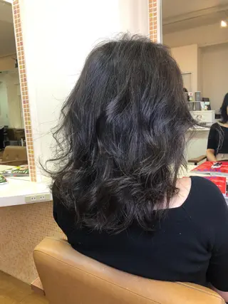 ミディアム カラー omocha hair salon所属・大嶋 伸吾のヘアスタイル