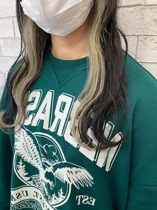 セミロング カラー Eleanor立川北口所属・🦋YUI 髪質改善 ブリーチ　着付け🦋のヘアスタイル