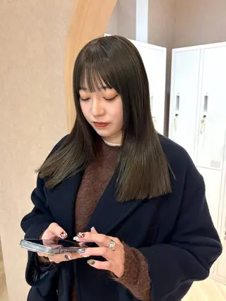 ロング 似合わせ/透明感 /レイヤー/りほ🤍のヘアスタイル