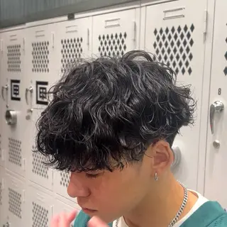 パーマ メンズ fifth渋谷☆ 飯村 和輝のヘアスタイル