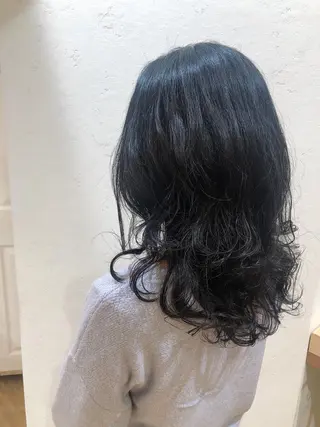 ミディアム カラー パーマ ヘアアレンジ ネイル マツエク・マツパ Londideal 高橋ヒロシのヘアスタイル