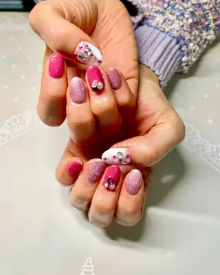 ネイル 新宿ネイルサロン ジェミディローサ所属・新宿ネイルサロン ジェミディローサのネイルデザイン