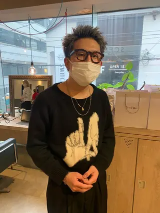 ショート 美髪・シールエクステ ホソタニリョウコのヘアスタイル