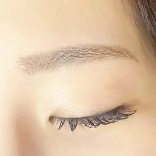 アイブロウ 塚本 星那の眉毛・アイブロウイメージ