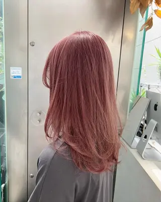 セミロング カラー インナーカラー/天神 ブリーチ/吉田のヘアスタイル