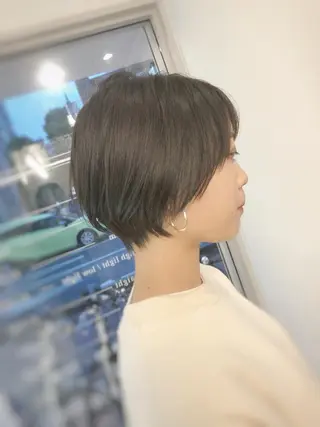 ショート カラー 山崎 俊介のヘアスタイル