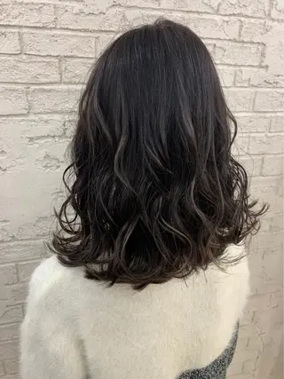 ミディアム カラー ブリーチ特化 ハイトーンRYOYAのヘアスタイル