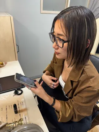 ミディアム 金山/レイヤー カット/Hikariのヘアスタイル