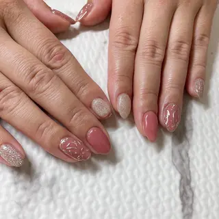 ネイル Lily Roseスタッフ一同のマツエク・マツパデザイン