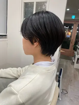 ショート 佐々木 雪菜のヘアスタイル