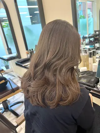 セミロング カラー ヘアアレンジ レイヤー/透明感 🍃鈴木裕介のヘアスタイル