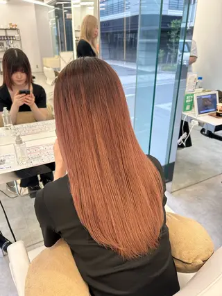 ロング 🌈藤沢💎艶カラー 🌈艶トリートメントのヘアスタイル