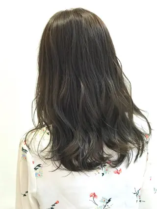 ロング カラー 左藤 翔平のヘアスタイル