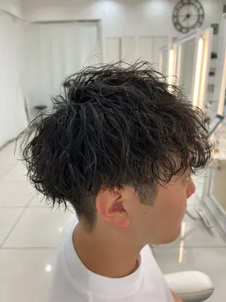 パーマ メンズ 崎山 紗吏のヘアスタイル