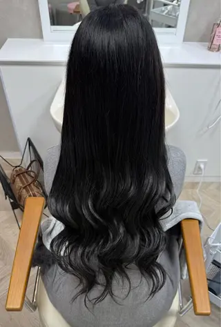 シールエクステ専門サロンSHOWROOM所属・シールエクステ専門店 🦋YAYOI🦋のヘアスタイル