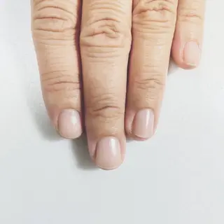 ネイル 自爪育成ネイルケア Lena  nailのネイルデザイン