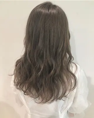 セミロング scene.池袋所属・scene. haraのヘアスタイル