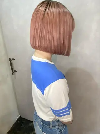 ショート ハイトーンカラー🍑 心斎橋のヘアスタイル