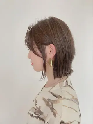 ミディアム 藤本 静香のヘアスタイル