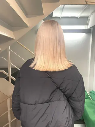 ミディアム Fev YUZUのヘアスタイル