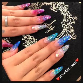 ネイル R*NAIL .comのネイルデザイン