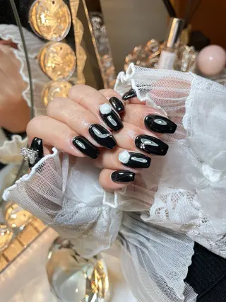 ネイル 23時まで❤︎韓国、 ワンホンネイルのネイルデザイン