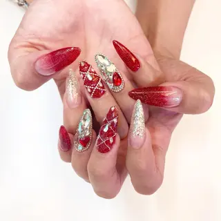 ネイル Kira-ra所属・Kira-ra💎 KIRARIのネイルデザイン