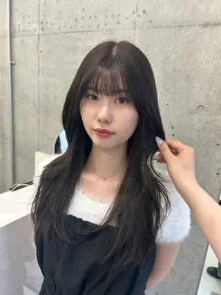 セミロング Lomalia Yuukaのヘアスタイル