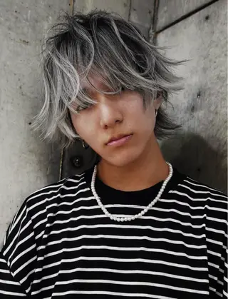 ショート カラー メンズ メンズハイトーン メンズバレイヤージュのヘアスタイル