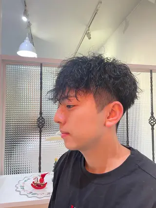 パーマ メンズ Men's hair salon First 中百舌鳥店所属・First なかもず 店 YUKIのヘアスタイル
