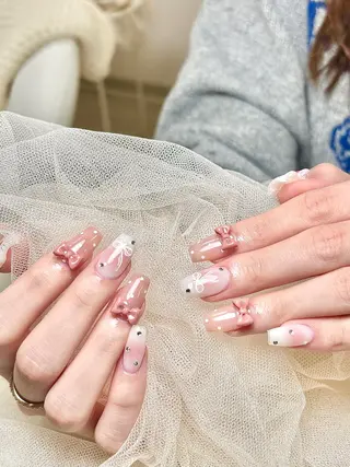 ネイル Elin Maggieのネイルデザイン