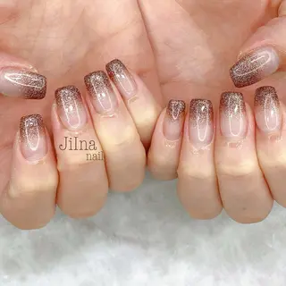 ネイル JiIna nailのネイルデザイン