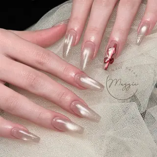 ネイル Maggie Nail🦩のネイルデザイン