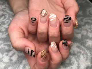 ネイル ネイルサロンハピーナ自宅サロン所属・金沢 未緒のネイルデザイン