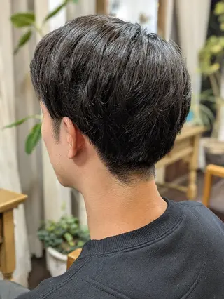 ショート メンズ VIS-a-Vis 本蓮沼店所属・タカマツ アユムのヘアスタイル