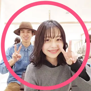 ミディアム 絹髪に小顔レイヤー KASHIのヘアスタイル