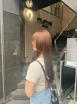 ロング カラー FLIP B　AVEDA所属・中西 瑠那のヘアスタイル