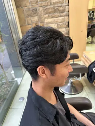 ショート メンズ特化美容師 タケルのヘアスタイル