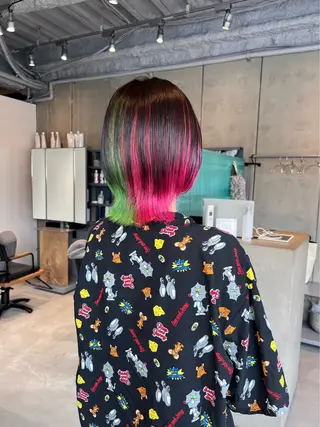 ショート カラー 🌐👽フクイ キララ🌎💎のヘアスタイル