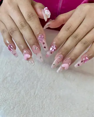 ネイル Epokku ネイルサロンのネイルデザイン