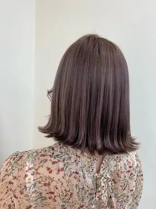 ミディアム カラー 𝗄𝖺𝗇𝗈 / 王道モテヘア🖤のヘアスタイル