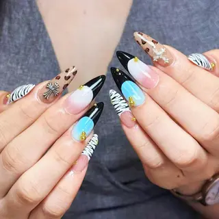 ネイル MIKA ✨のネイルデザイン