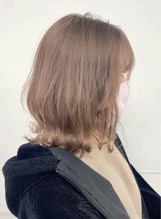 ミディアム Amelie所属・Amelie yunのヘアスタイル