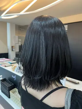 ミディアム カラー 近江 莉佳の眉毛・アイブロウイメージ