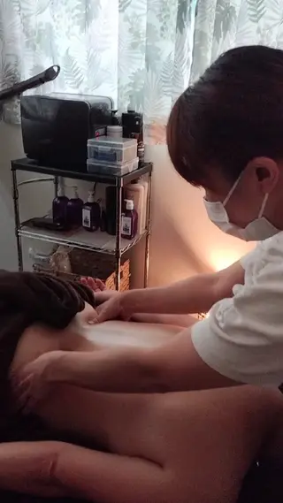 花城 紗津貴のエステ・リラクイメージ