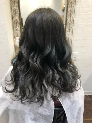 ロング カラー 皆巳 達郎のヘアスタイル
